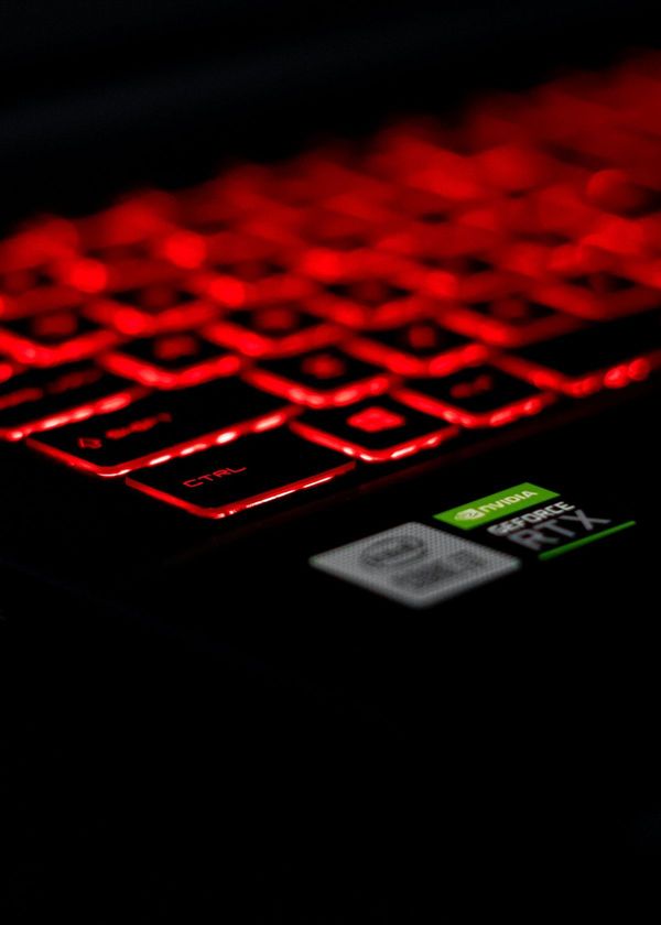 The Best Gaming Laptops Under $700: Top 5 For Your Budget