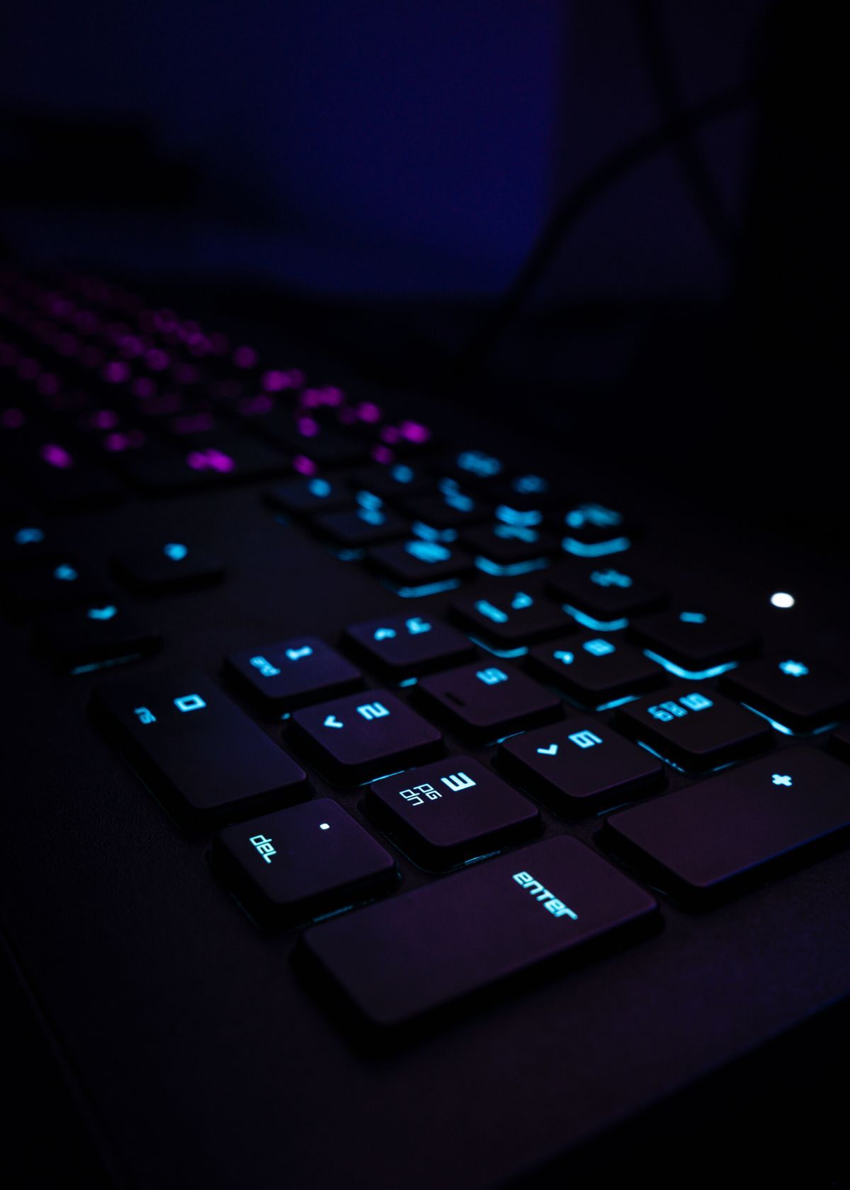 are-membrane-keyboards-good-for-gaming-the-pros-and-cons