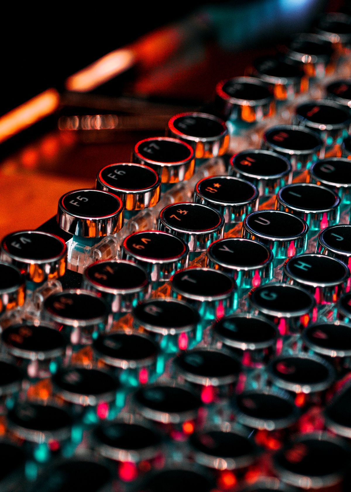 Are Typewriter Keyboards Good For Gaming The Breakdown are-typewriter-keyboards-good-for-gaming-the-breakdown